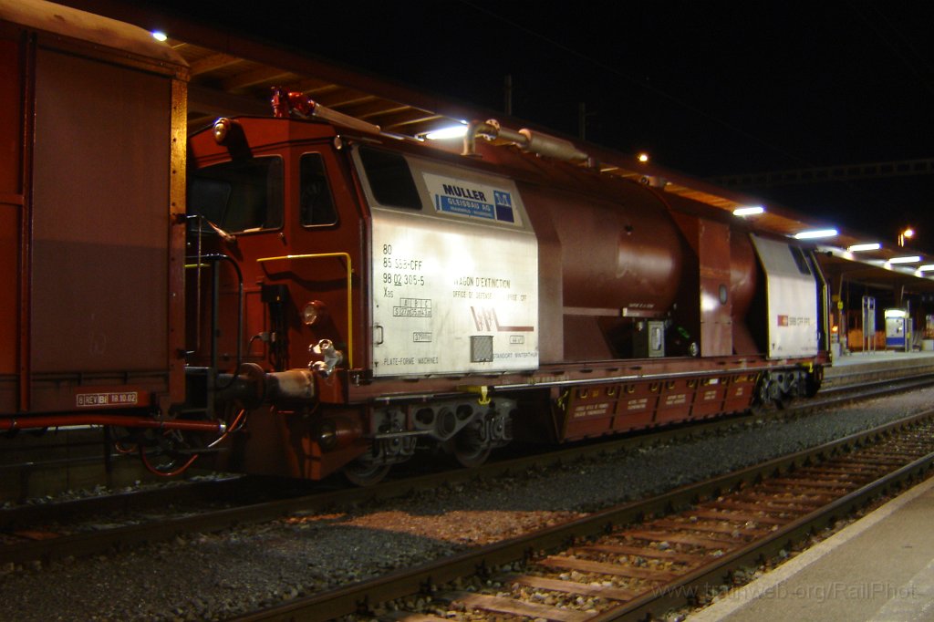 1061-0031-170605.jpg - Xas 80 85 98-02 305-5 / Hinwil 17.6.2005