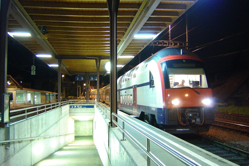 1176-0001-130506.jpg - RABe 514.005-8 / Hinwil 13.5.2006