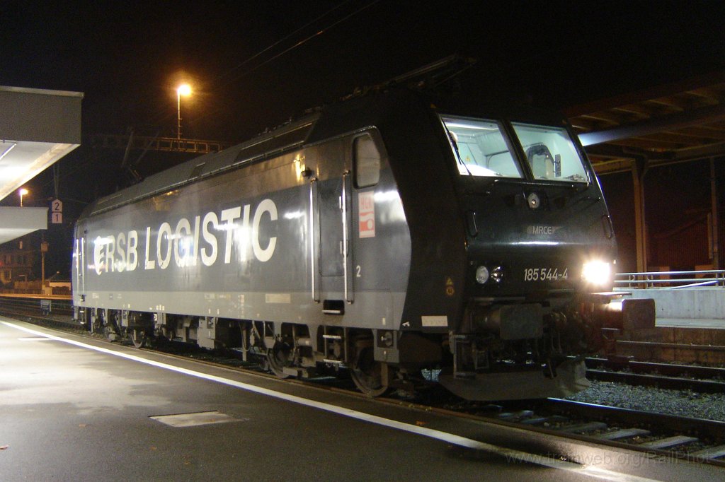 1261-0029-291006.jpg - RSB 185.544-4 / Hinwil 29.1.2006