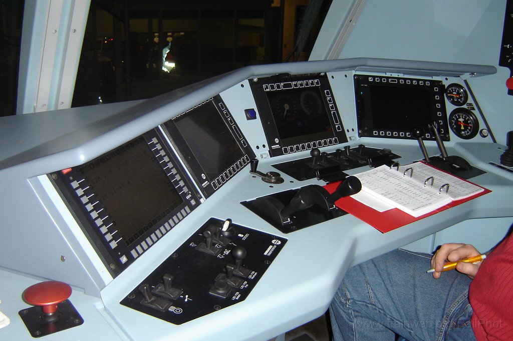 1261-0039-291006.jpg - RSB 185.544-4 / Hinwil 29.1.2006