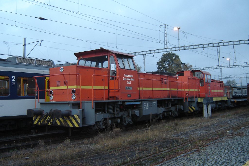 1261-0042-301006.jpg - IZN «Delrath» + «Zons» / Hinwil 30.1.2006