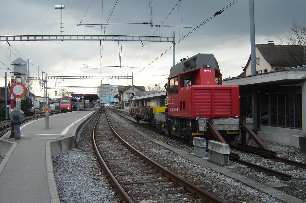 1305-0002-030407.jpg - Tm 234.111-3 / Hinwil 3.4.2007