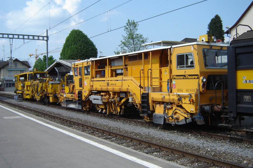 1327-0001-280407.jpg - Müller VTmas 80 85 95-81 904-2 + VTmas 40 85 98-81 904-8 / Hinwil 28.4.2007