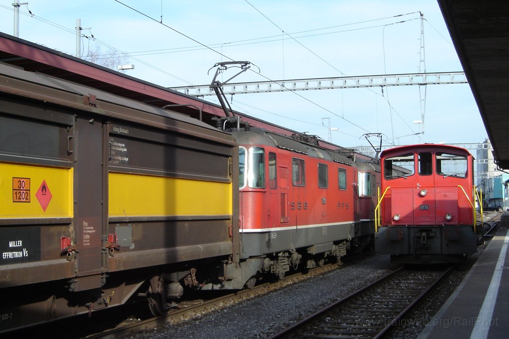 1456-0031-190308.jpg - SBB-CFF Re 4/4''' 11356 + Tm IV 8776 / Hinwil 19.3.2008