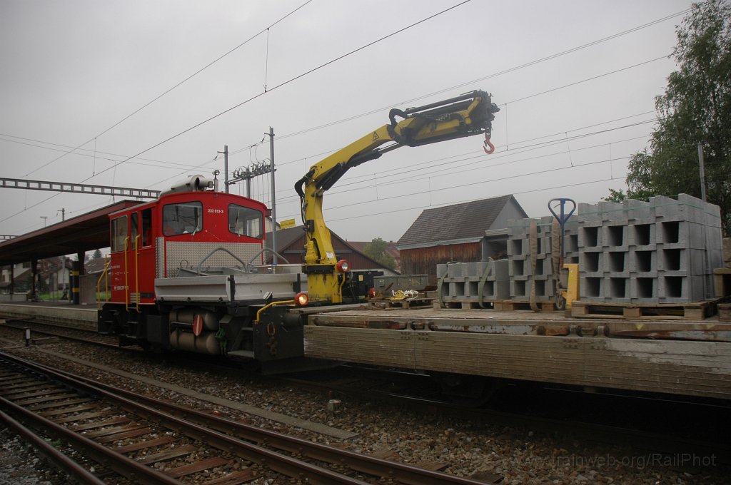 1546-0037-290808.jpg - SBB-CFF Tm 232.013-3 / Hinwil 29.8.2008