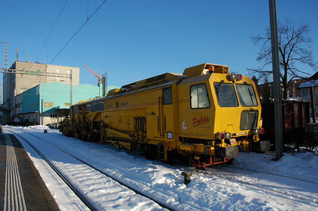 1618-0042-250209.jpg - Müller VTmaas 40 85 95-81 901-7 «Palas» / Hinwil 25.2.2009