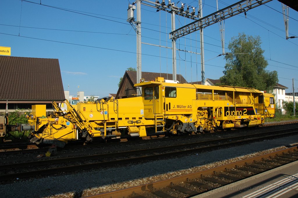 1688-0030-290609.jpg - Müller VTmas 40 85 95 81 925-6 «Duolino 2» / Hinwil 29.6.2009