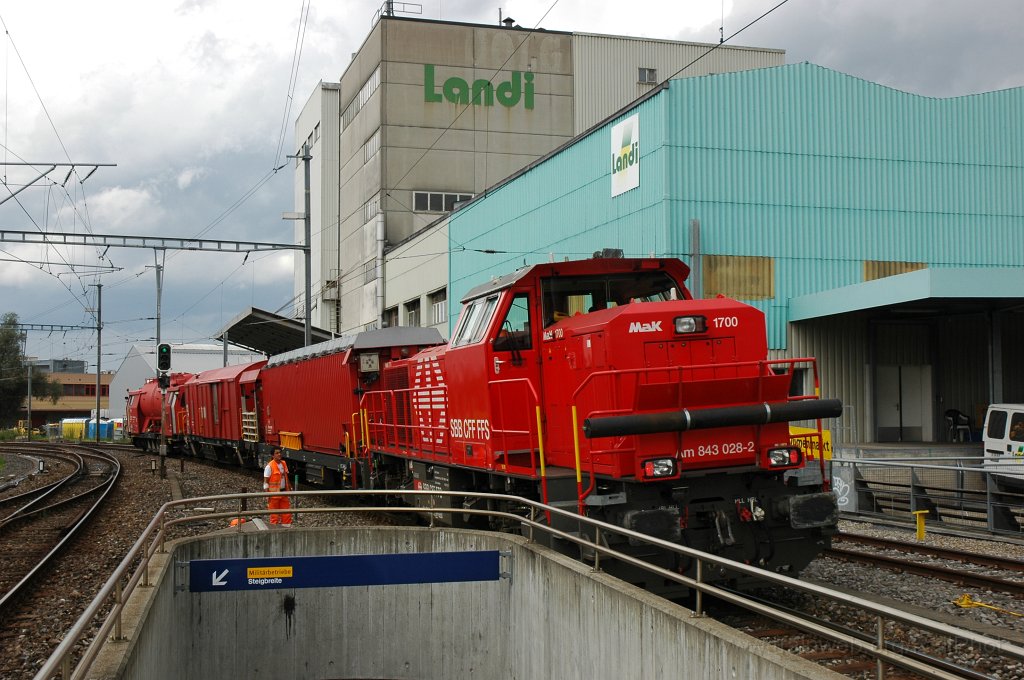 1967-0030-240810.jpg - SBB-CFF Am 843.028-2 / Hinwil 24.8.2010