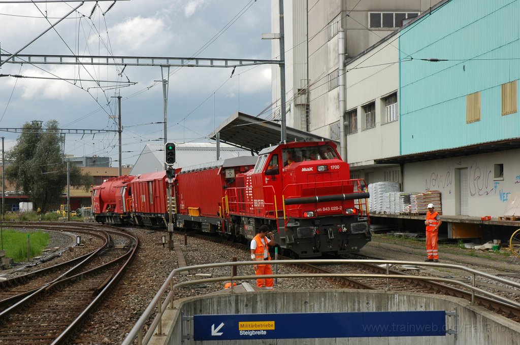 1967-0032-240810.jpg - SBB-CFF Am 843.028-2 / Hinwil 24.8.2010