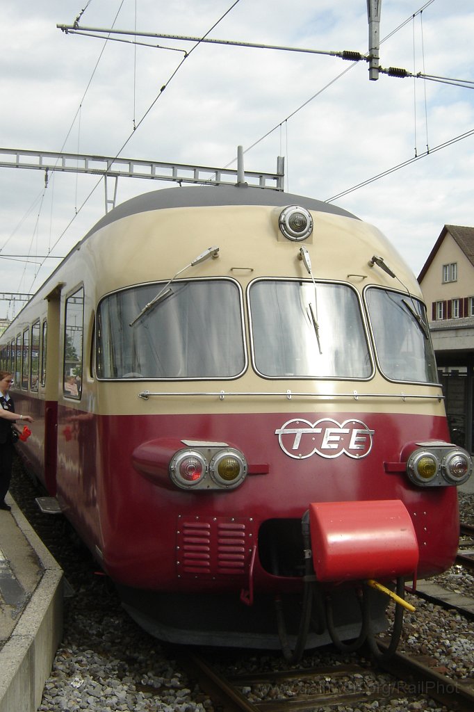 1049-0037-210505.jpg - RAe 1053 / Hinwil 21.5.2005