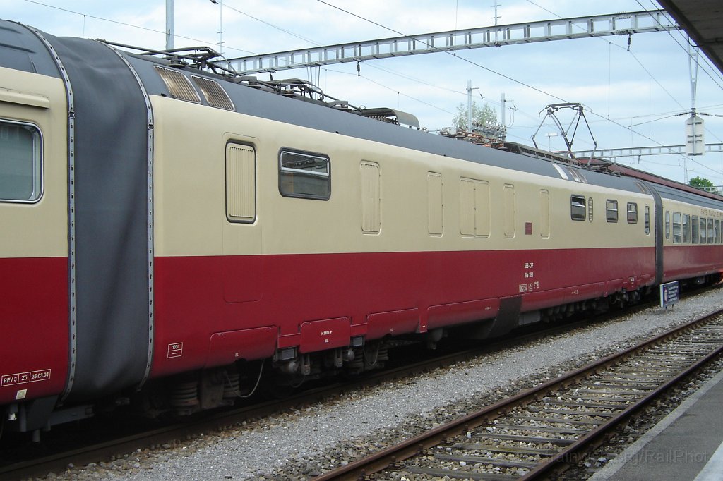 1050-0014-210505.jpg - RAe 1053 / Hinwil 21.5.2005