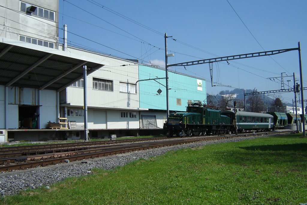 1148-0022-070406.jpg - Be 6/8''' 13302 / Hinwil 7.4.2006