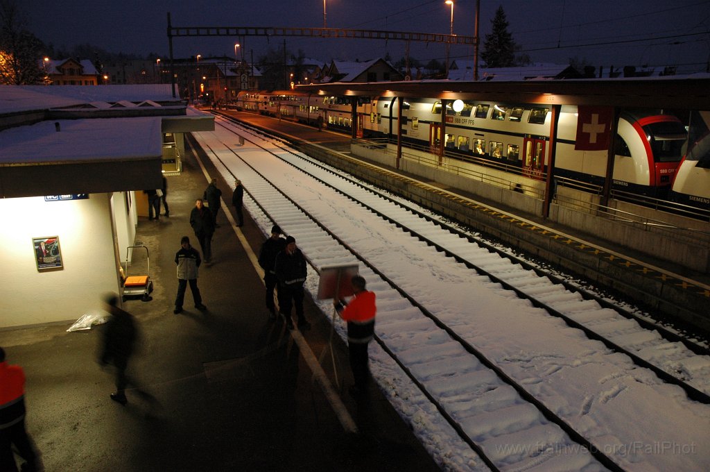 1596-0021-181208.jpg - Hinwil 18.12.2008