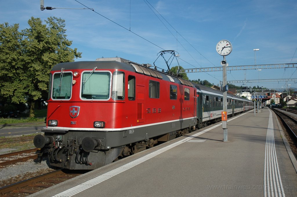 1685-0027-170609.jpg - Re 4/4" 11148 / Hinwil 17.6.2009