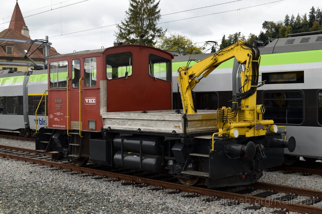 4697-0002-081017.jpg - VHE Tm IV 9527 / Huttwil 8.10.2017