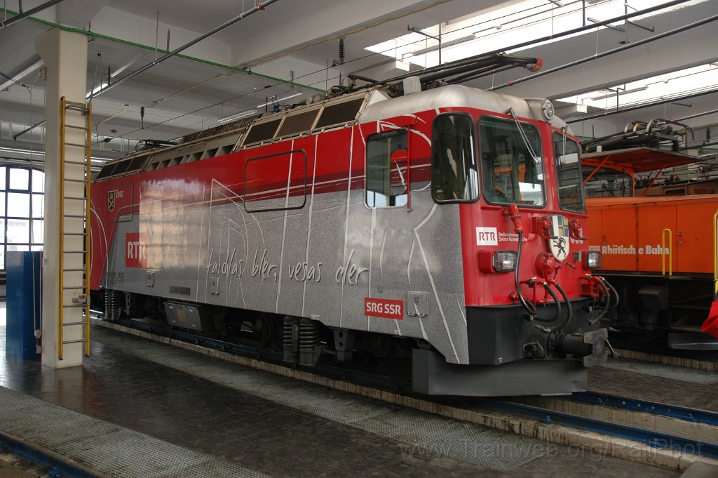 2724-0018-150313.jpg - RhB Ge 4/4'' 633 «Zuoz» / Landquart 15.3.2013