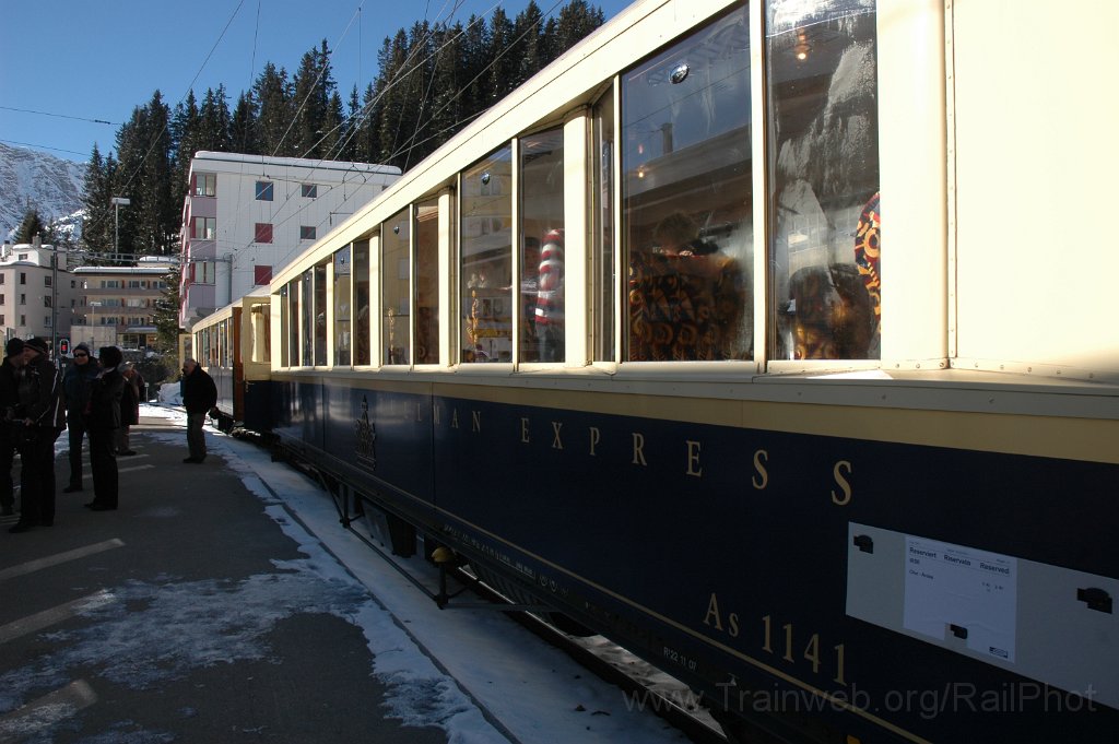 2728-0032-160313.jpg - RhB As.1141 + 1142  / Arosa 16.3.2013