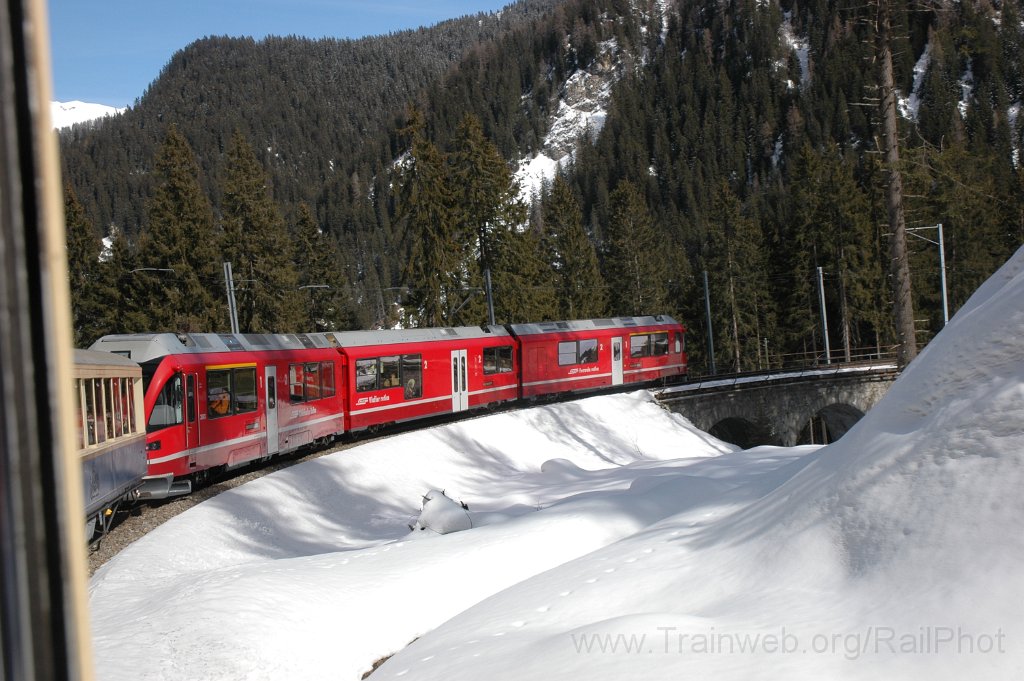 2730-0036-160313.jpg - RhB ABe 8/12 3503 «Carlo Janka» / Litzirüti 16.3.2013