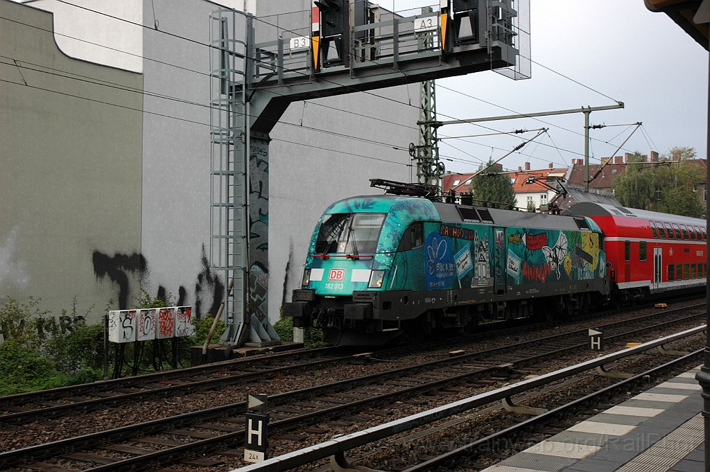 3279-0039-250914.jpg - DBAG 182.013 "Brandenburg" / Berlin-Savignyplatz 25.9.2014