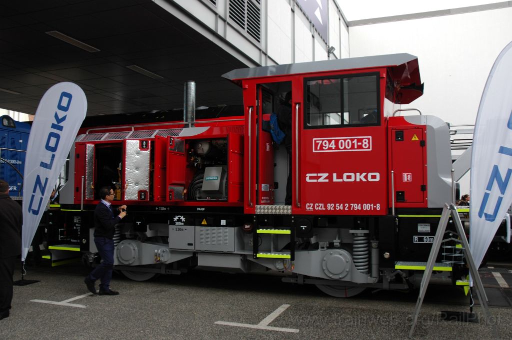 3281-0033-250914.jpg - CZL 794.001-8 / Berlin Messe (Innotrans) 25.9.2014