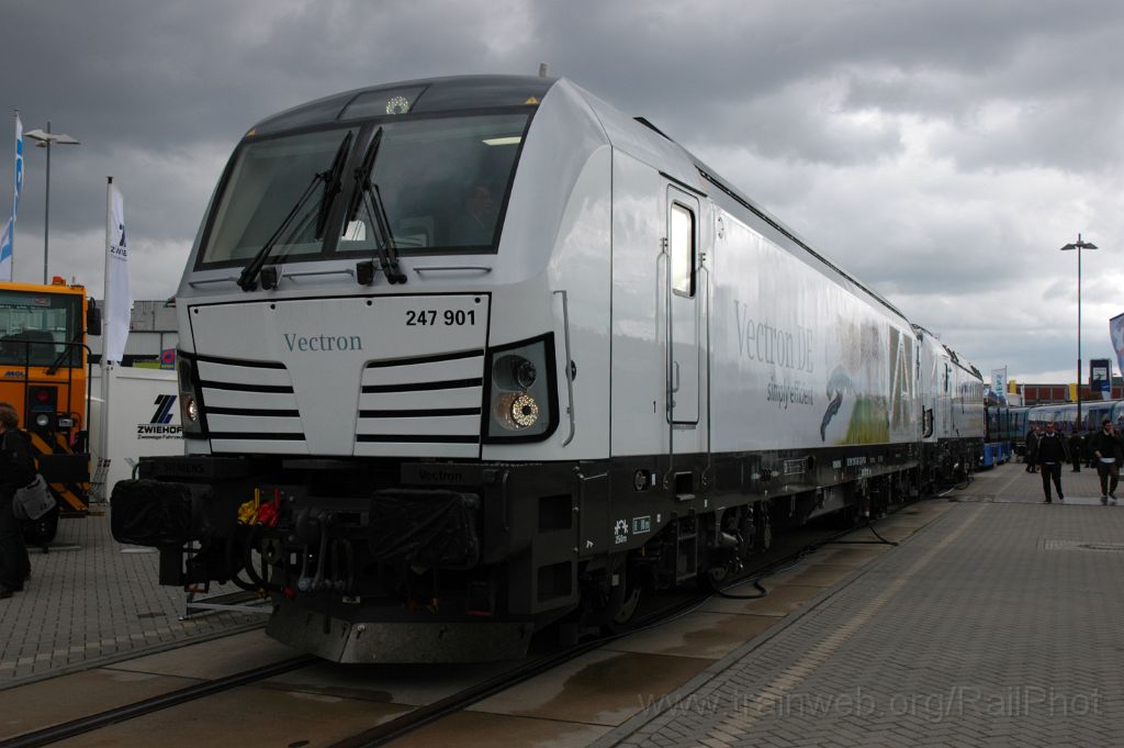 3282-0023-250914.jpg - Siemens 247.901 / Berlin Messe (Innotrans) 25.9.2014