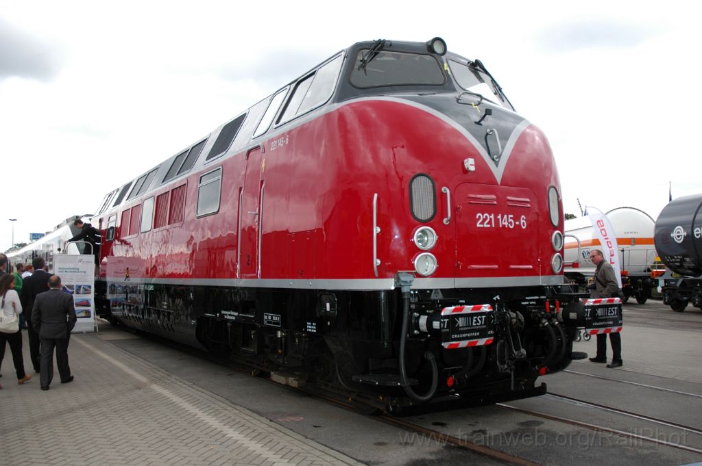 3282-0038-250914.jpg - PEG 221.145-6 / Berlin Messe (Innotrans) 25.9.2014