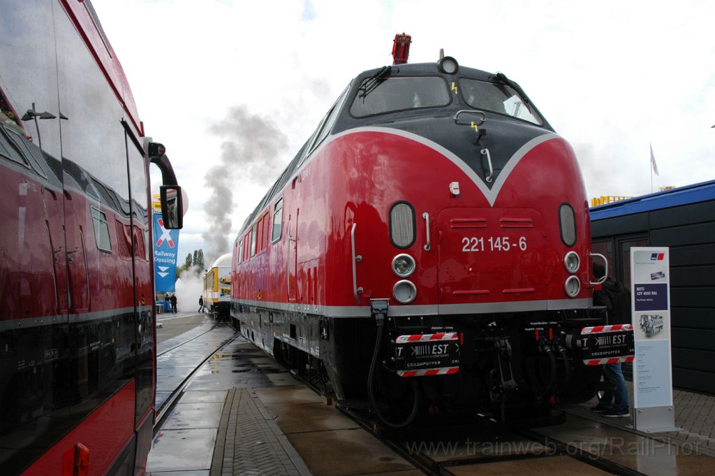 3283-0046-250914.jpg - PEG 221.145-6 / Berlin Messe (Innotrans) 25.9.2014