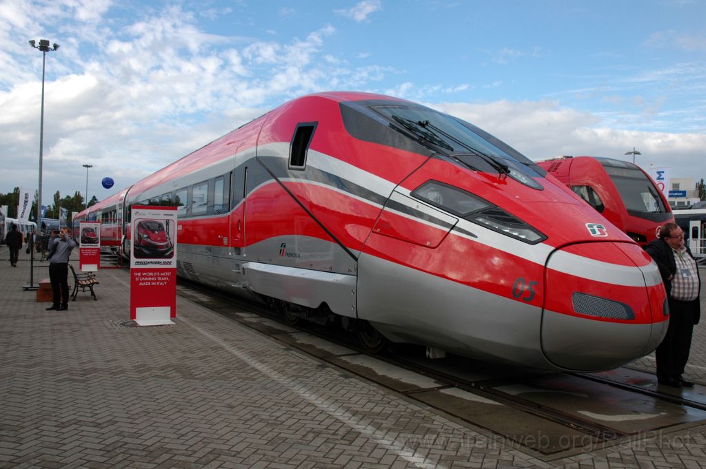 3285-0001-250914.jpg - FS ETR 1000-05 / Berlin Messe (Innotrans) 25.9.2014