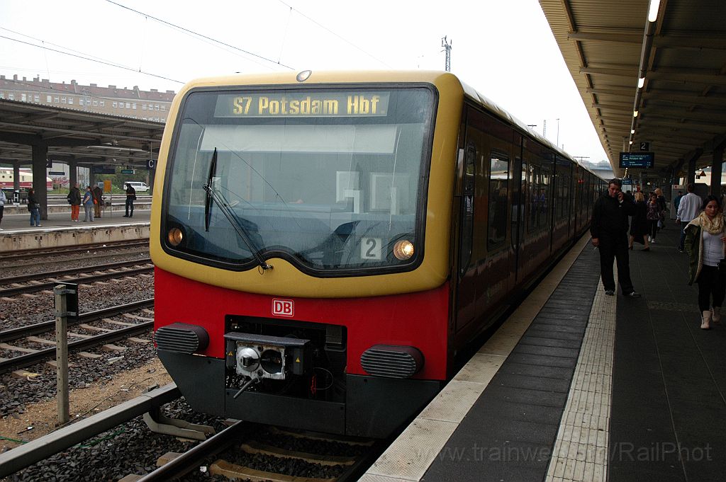 3289-0016-260914.jpg - DBAG 481.127-9 / Berlin-Lichtenberg 26.9.2014