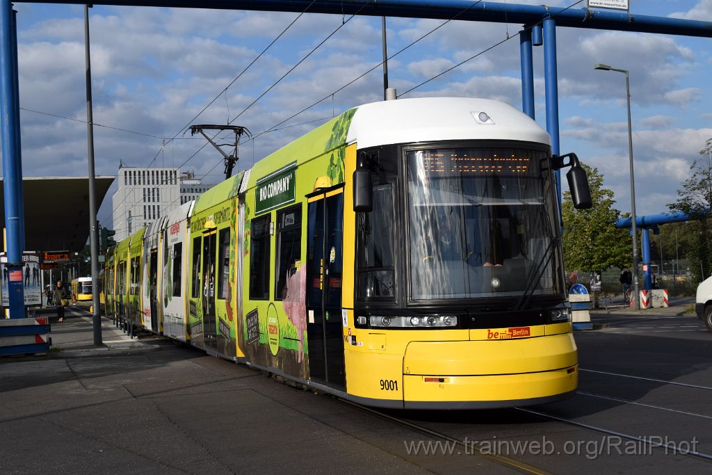 4156-0007-210916.jpg - BVG GT8-08 ZR 9001 "Bio Company" / Hauptbahnhof 21.9.2016