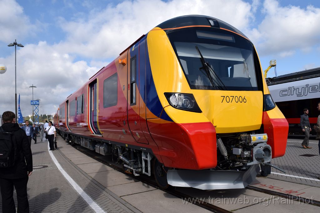4157-0033-210916.jpg - SWT 707.006 / Berlin Messe (Innotrans) 21.9.2016