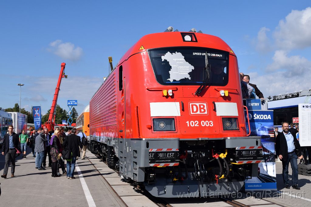 4158-0016-210916.jpg - DBAG 102.003 / Berlin Messe (Innotrans) 21.9.2016