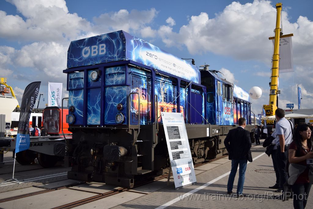4161-0031-210916.jpg - ÖBB 1063.039-0 "Zero-emission Ehybrid upgrade" / Berlin Messe (Innotrans) 21.9.2016