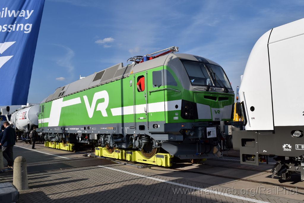 4172-0022-220916.jpg - VR Sr3.3305 / Berlin Messe (Innotrans) 22.9.2016