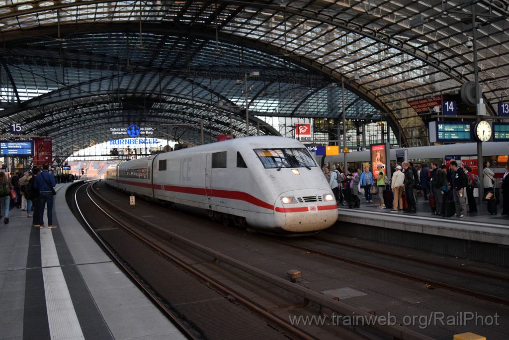 4173-0023-220916.jpg - DBAG ICE 401.565-7 / Berlin Hbf 22.9.2016