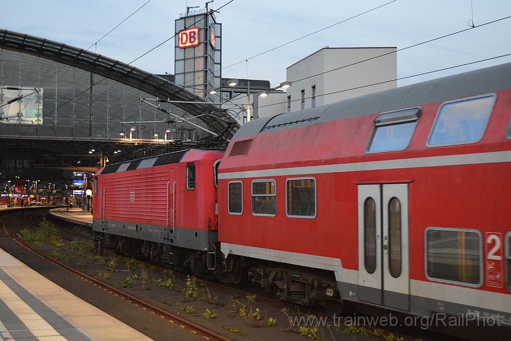 4175-0045-220916.jpg - DBAG 143.333-3 / Berlin Hbf 22.9.2016