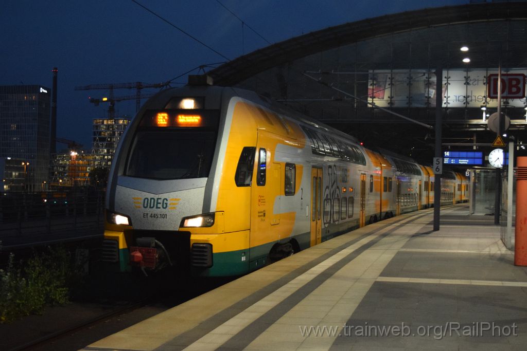 4177-0033-220916.jpg - ODEG 445.101 / Berlin Hbf 22.9.2016