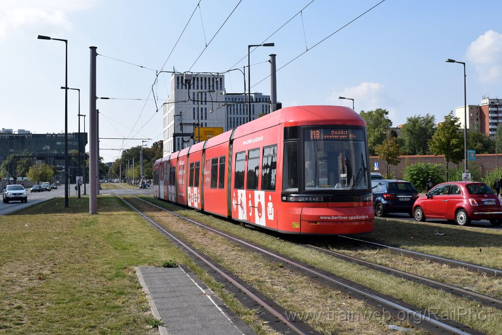 4179-0030-230916.jpg - BVG GT8-08 ER 8011 "Berliner Sparkasse" / Hauptbahnhof 23.9.2016