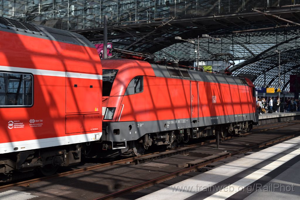 4180-0014-230916.jpg - DBAG 182.015 / Berlin Hbf 23.9.2016