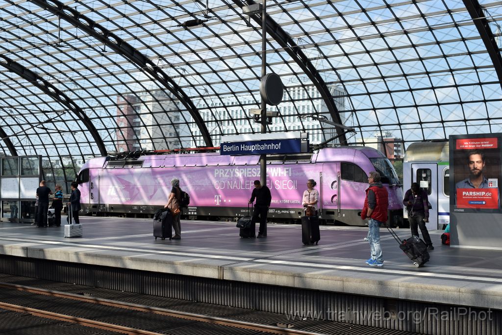 4180-0028-230916.jpg - PKP EU44-007 "Przyspiesz z Wi-Fi" / Berlin Hbf 23.9.2016