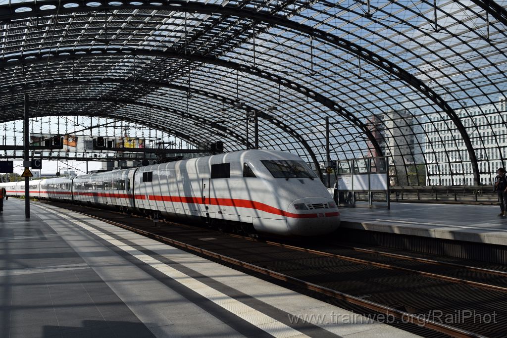 4181-0031-230916.jpg - DBAG ICE 401.072-4 "Aschaffenburg" / Berlin Hbf 23.9.2016