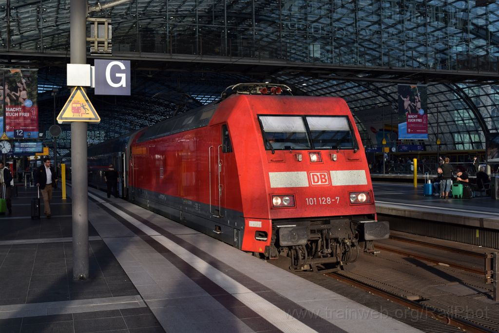 5115-0044-180918.jpg - DBAG 101.128-7 / Berlin Hbf 18.9.2018