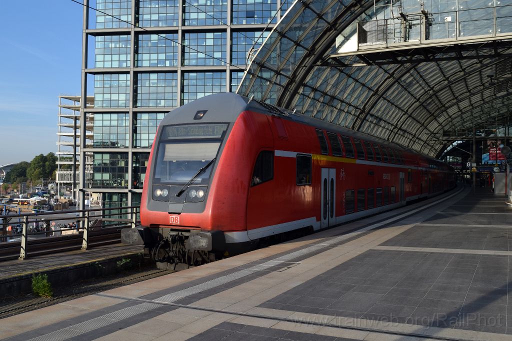 5116-0040-180918.jpg - DBAG DABpbzfa 004 / Berlin Hbf 18.9.2018