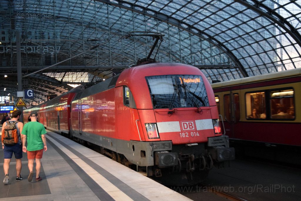 5127-0001-200918.jpg - DBAG 182.014 / Berlin Hbf 20.9.2018