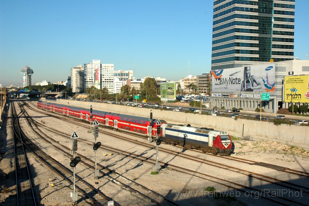 3476-0037-210115.jpg - IR JT42BW 773 / Tel-Aviv (Ya'akov Dori bridge) 21.1.2015