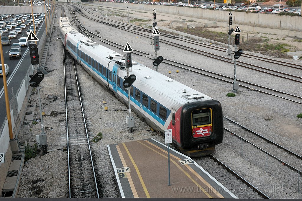 3482-0010-210115.jpg - IR IC/3 7214 / Tel-Aviv (Ya'akov Dori bridge) 21.1.2015