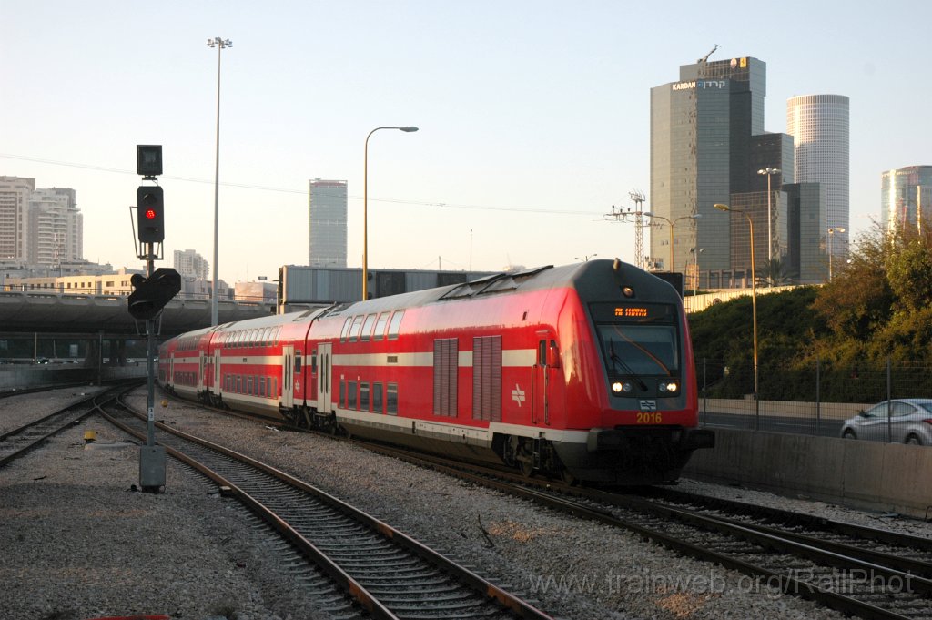 3485-0017-220115.jpg - IR PC-103 2016 / Tel-Aviv Savidor center 22.1.2015