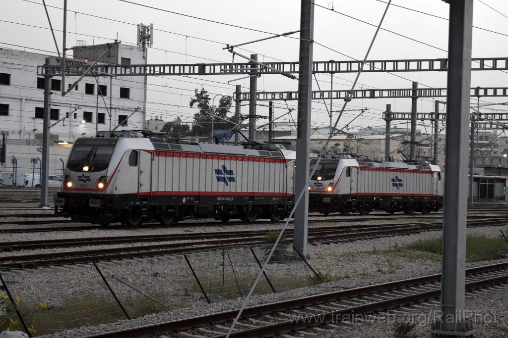 10206-0027-160226.jpg - IR 3032 (91 95 0003 032-6 IL-IR) + 3028 (91 95 0003 028-4 IL-IR) / Lod 16.2.2026