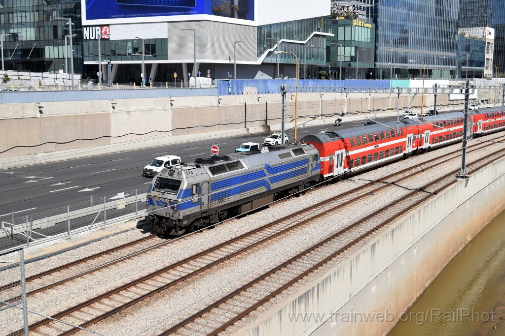10226-0033-270226.jpg - IR JT42BW 774 / Tel-Aviv (Yehuda and Noah Moses bridge) 27.2.2026