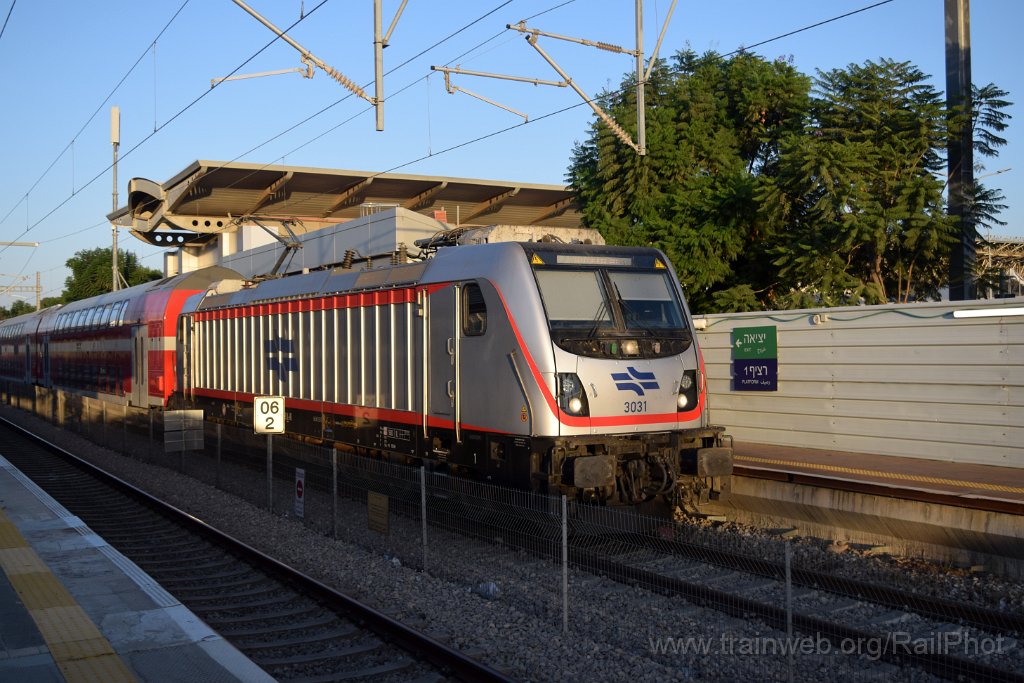 10470-0004-160926.jpg - IR 3031 (91 95 0003 031-8 IL-IR) / Petah Tikva-Kiryat Arieh 16.9.2026